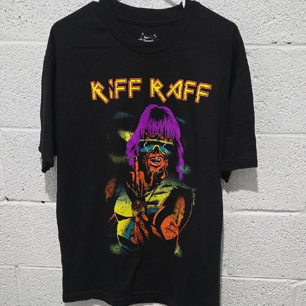 Riff Raff Tee